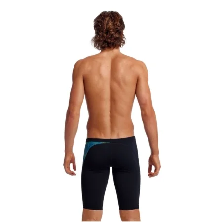 Funky Trunks-draden gekruiste stoorzenders